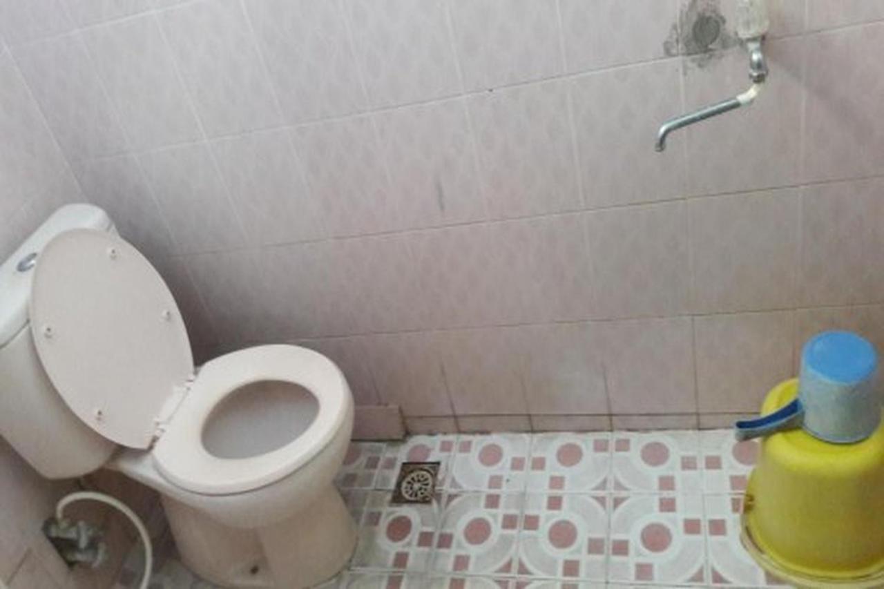 Hotel Airlangga 마타람 외부 사진