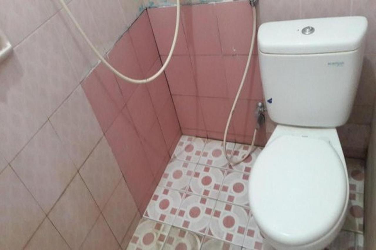 Hotel Airlangga 마타람 외부 사진