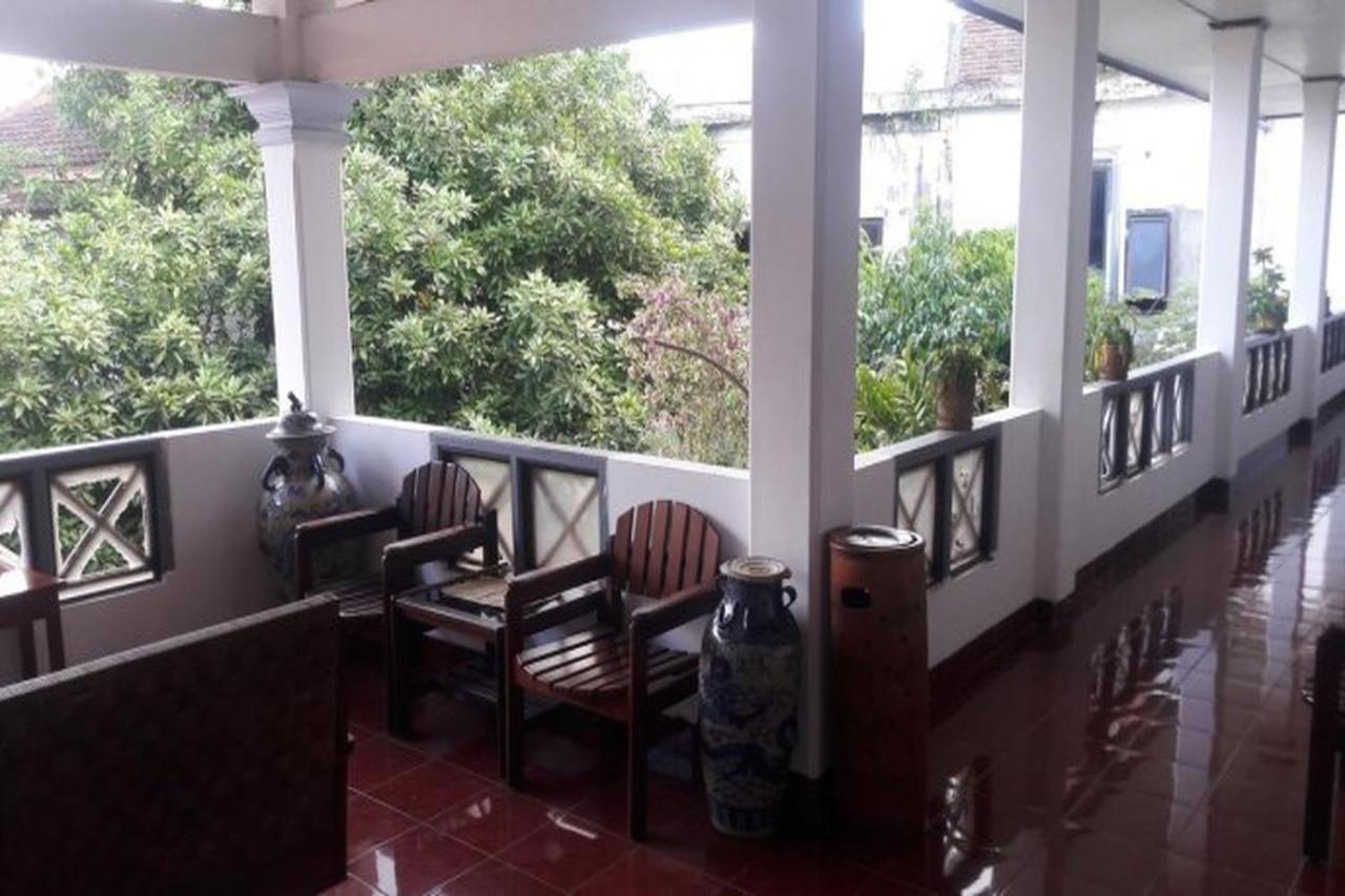 Hotel Airlangga 마타람 외부 사진