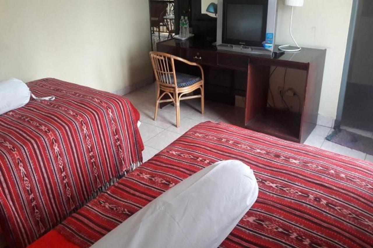 Hotel Airlangga 마타람 외부 사진